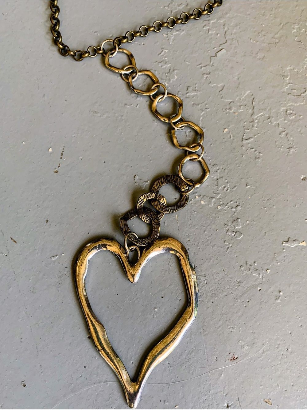 Fuba Gold Heart Pendant Necklace